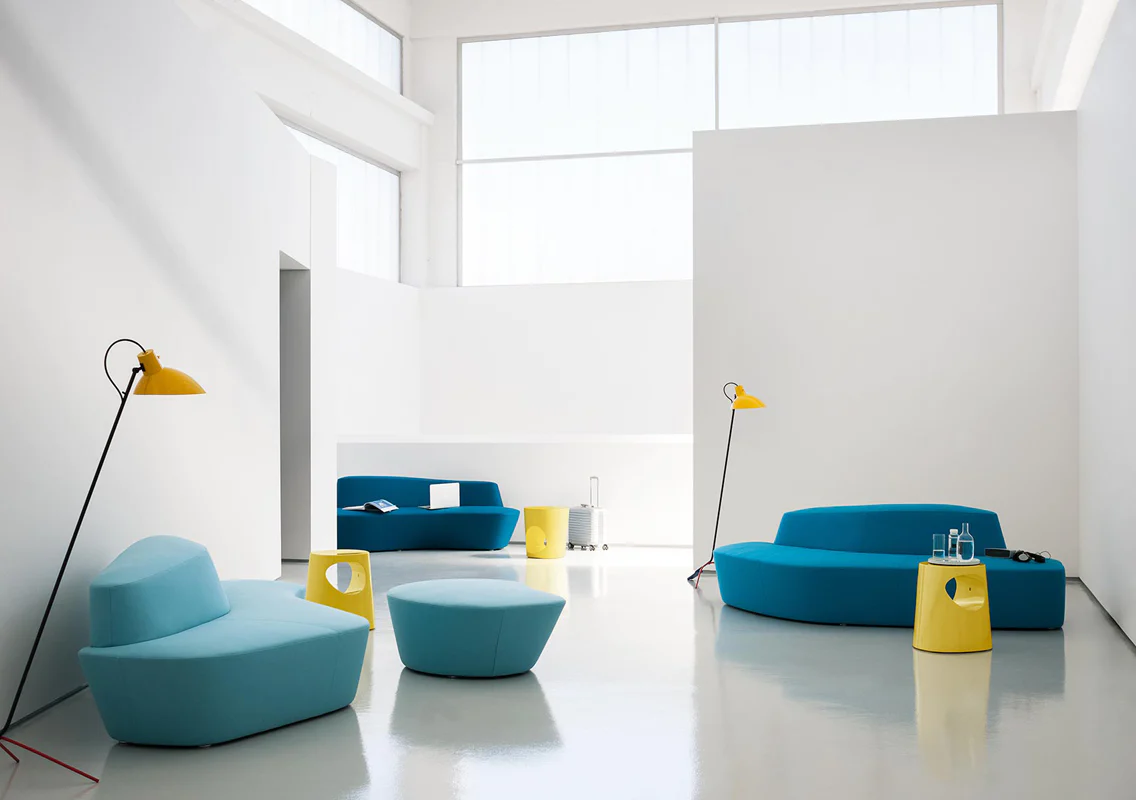 tacchini-polar-bench-with-back-03_2500x