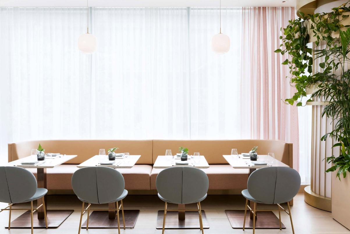Botanist-at-Fairmont-Pacific-Rim-tacchini-7