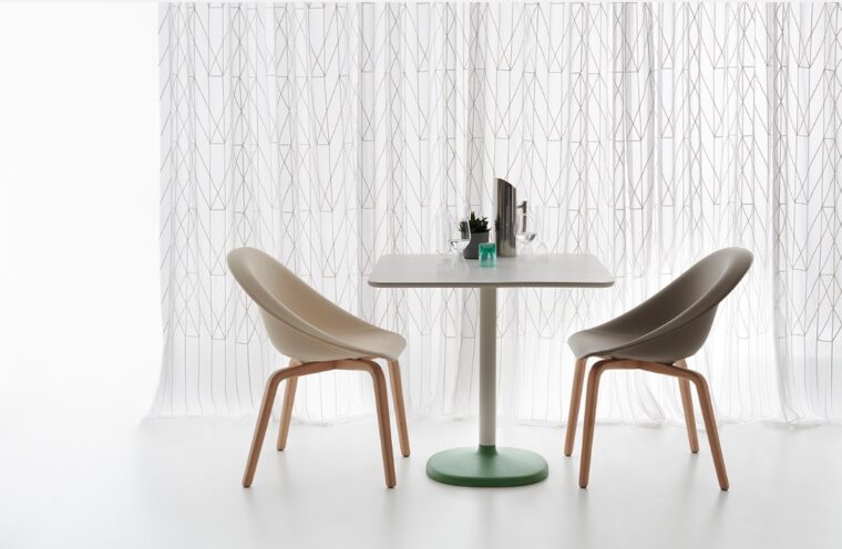 Hoop-chair-2-b-line