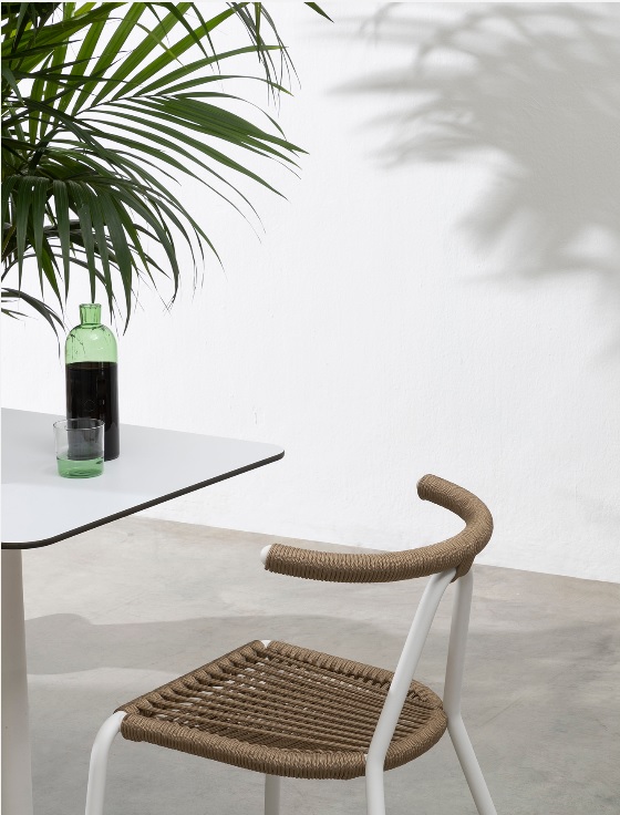 Toro-chair-2-b-line